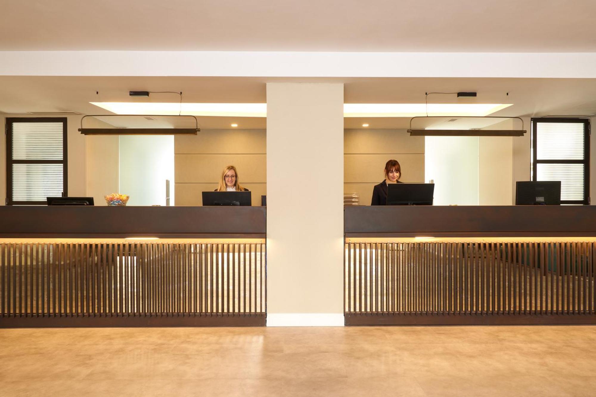 Hotel Roma Tor Vergata Екстер'єр фото