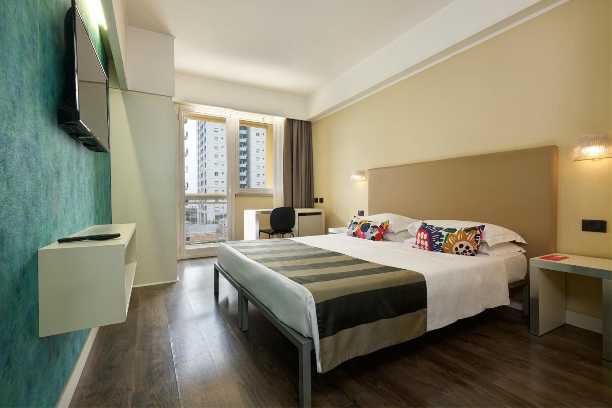 Hotel Roma Tor Vergata Екстер'єр фото