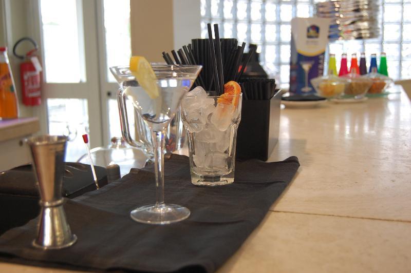 Hotel Roma Tor Vergata Екстер'єр фото